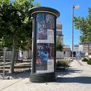 "Wir sind da!" Plakate im Straßenbild