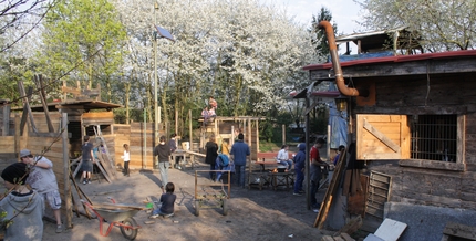 Der Bauspielplatz auf der Jugendfarm Pfingstweide